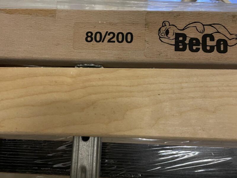 Lattenroste in verschiedenen Größen abzugeben!