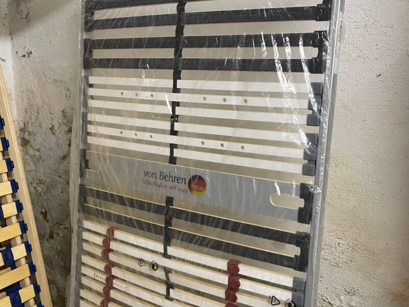 Lattenroste in verschiedenen Größen abzugeben!