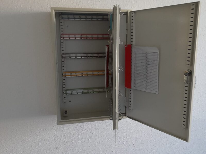 diverse Schlüsseltresore